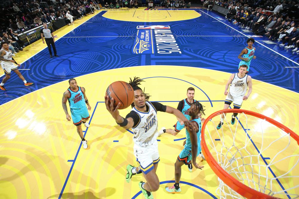 场对垒背后 场对垒背后