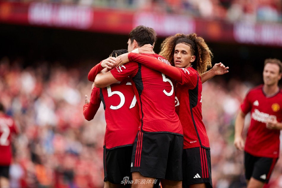 曼联似乎正 曼联似乎正