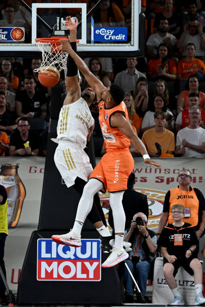 气氛担当 气氛担当